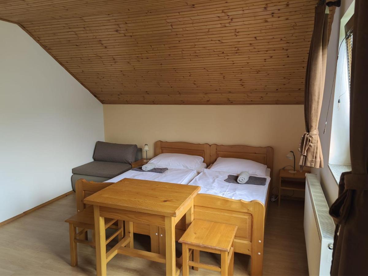 Guesthouse Mirko Hodak Seliste Dreznicko Dış mekan fotoğraf